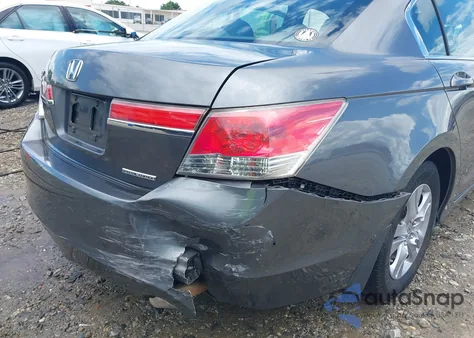 2011 Honda Accord 2.4 Se from USA, damaged, VIN 1HGCP2F61BA051151